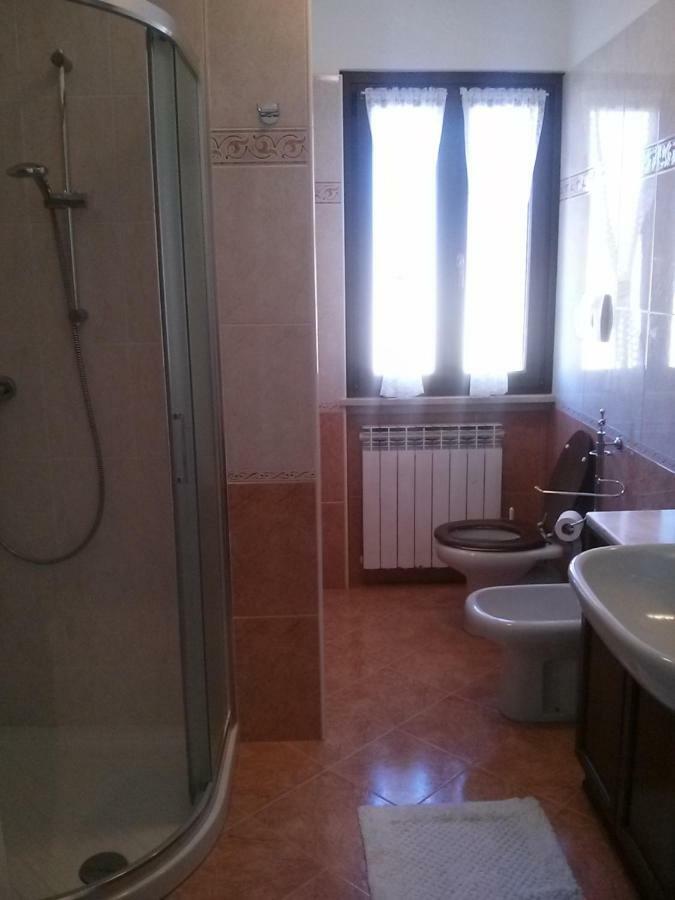 New Apartment Private Parking Bardolino Luaran gambar